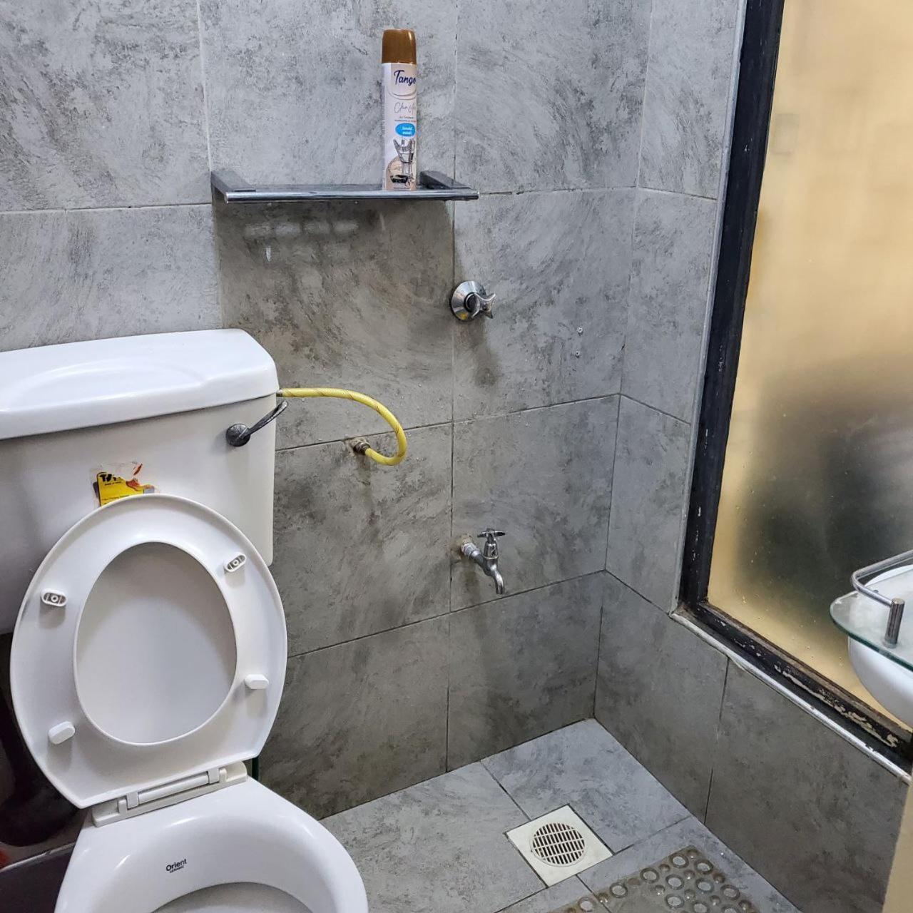 Lovely & Cozy Compact Studio Near Airport With Rooftop View Apartment Nairobi Ngoại thất bức ảnh